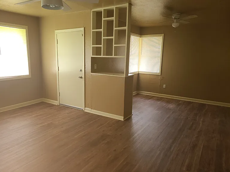 5013 Armstrong Pl — Photo 12