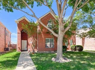 918 Jamie Dr, Grand Prairie, TX 75052