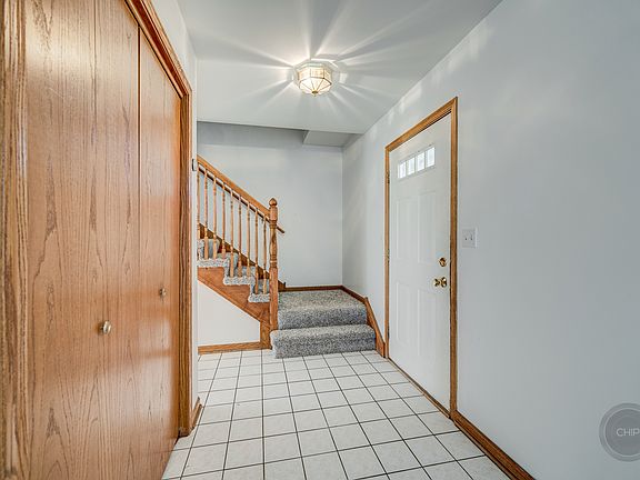 3rd image of 1309 Lancaster Ln