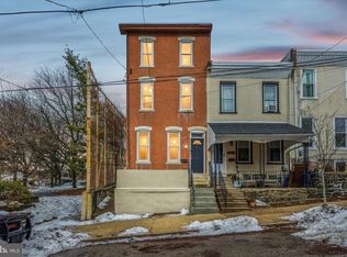 105 Kalos St, Philadelphia, PA 19128