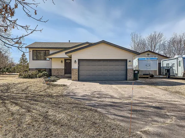 40070 Harvester Ave, North Branch, MN 55056