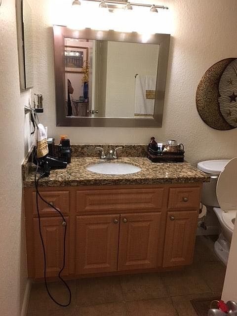 2nd Bathroom