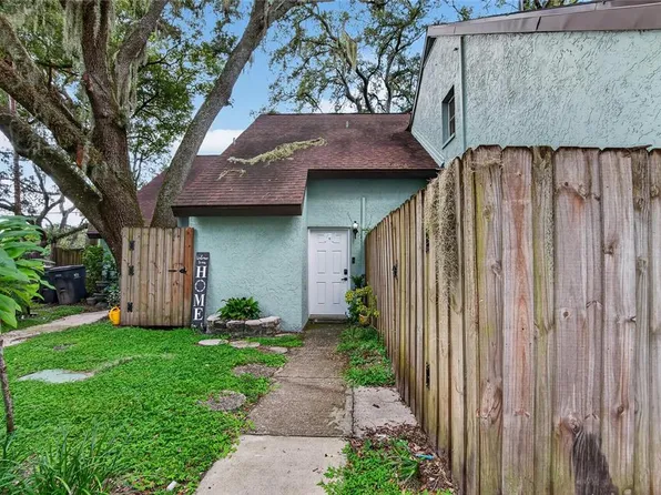 5601 ASHLEY OAKS DRIVE #6, TAMPA, FL 33617