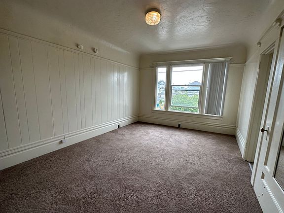 3rd image of 1140 E St #28