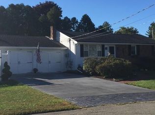 102 Coweeset Dr, Brockton, MA 02301