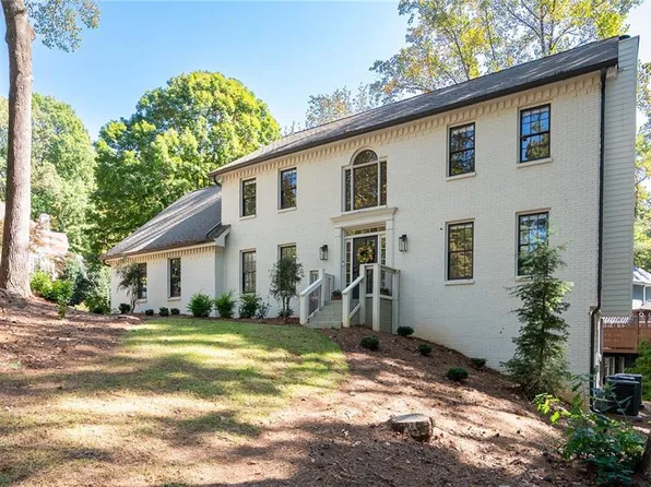 4199 Summit Way, Marietta, GA 30066