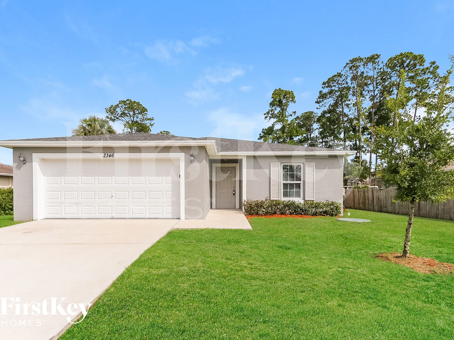 4 bed, 2.0 bath, 1833 sqft, $3,125 — Photo 2