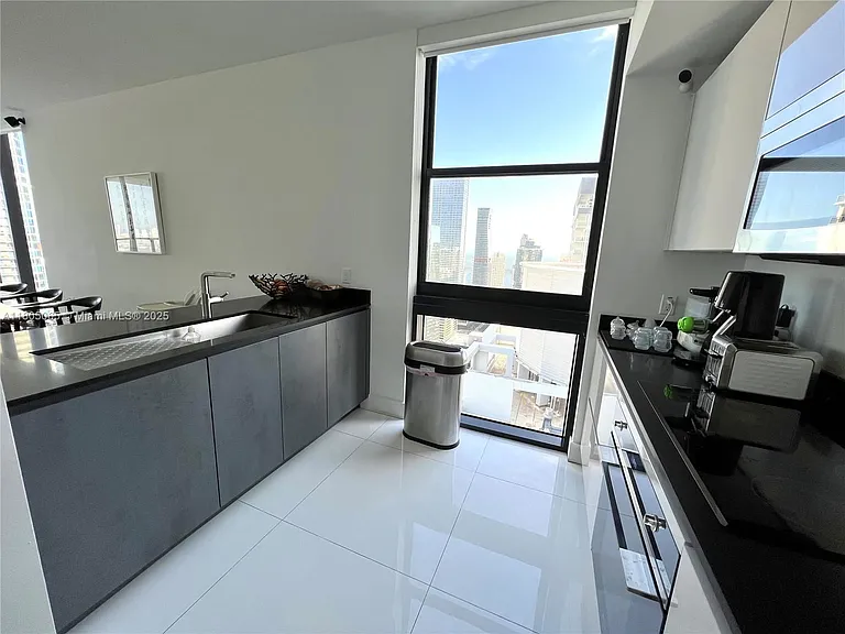 1010 Brickell Ave #4205 — Photo 22