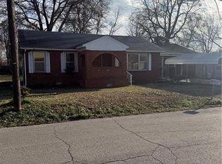 110 E Vine Ave, Sallisaw, OK 74955