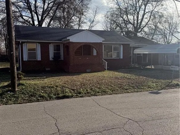 110 E Vine Ave, Sallisaw, OK 74955