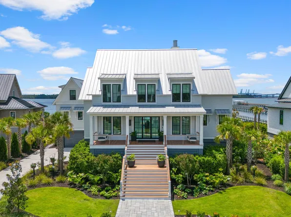 553 Old Compass Rd, Charleston, SC 29492