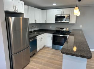 633 17th Ave APT 35, Belmar, NJ 07719
