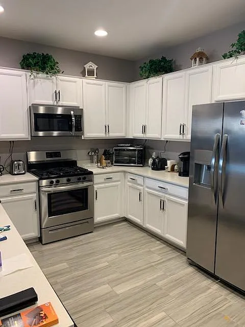 5 bed, 1968 sqft, $800 — Photo 3