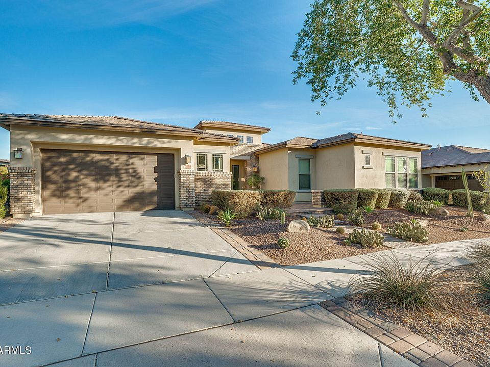 1st image of 20578 W MEADOWBROOK Avenue
