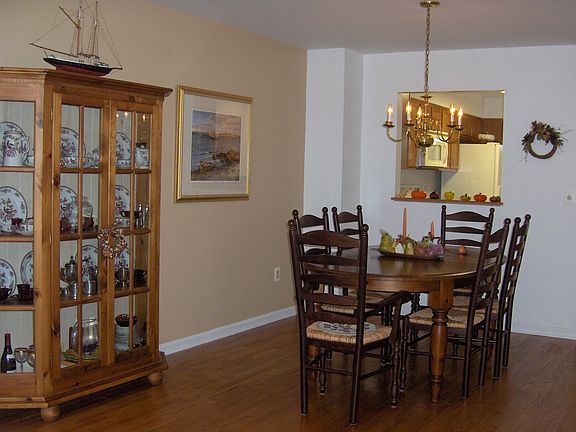 Dining Rm w/Hardwoods