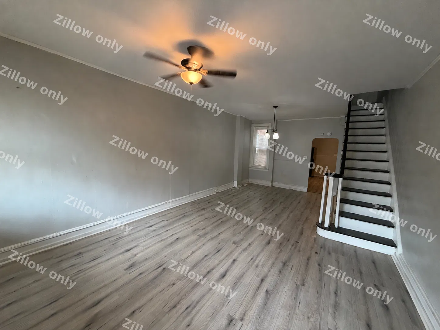 3 bed, 1084 sqft, $1,750 — Photo 2