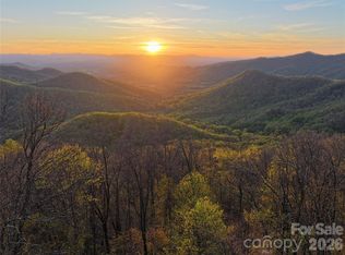 48 Benfield Rd, Weaverville, NC 28787