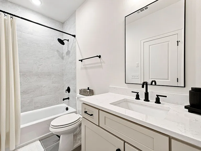 3324 Longport Ln — Photo 35