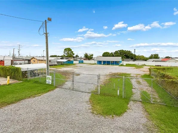 133 Westbank Expy, Westwego, LA 70094