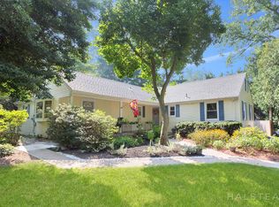 1 Rochelle Rd, Norwalk, CT 06854