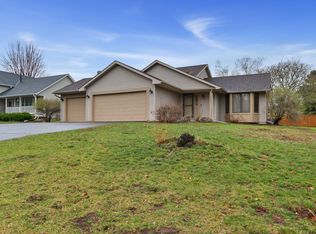 9345 Haralson Rd, Woodbury, MN 55125
