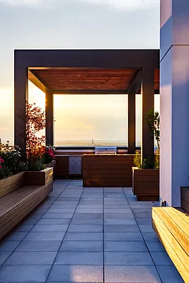 Rented by Nooklyn NYC LLC | media 25