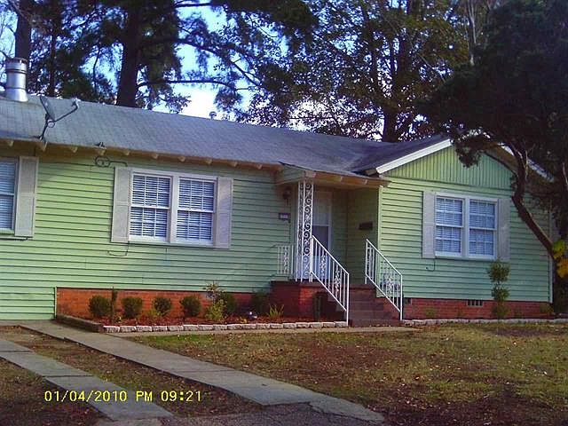 1st image of 1322 Lake Dr