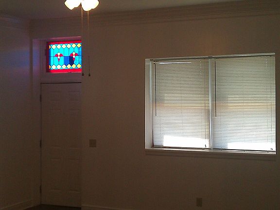 3rd image of 4650 Nebraska Ave