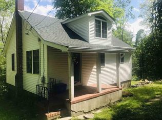 826 Upper Mountain Rd, Shawangunk, NY 12566