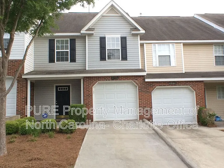 11314 Stone Trail Rd — Photo 1