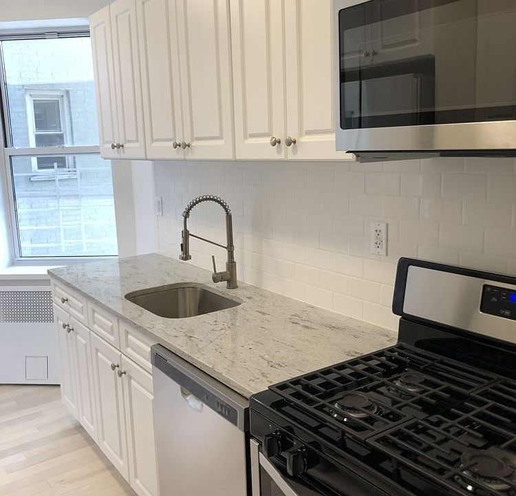 1st image of 1775 E 18th St APT 2O