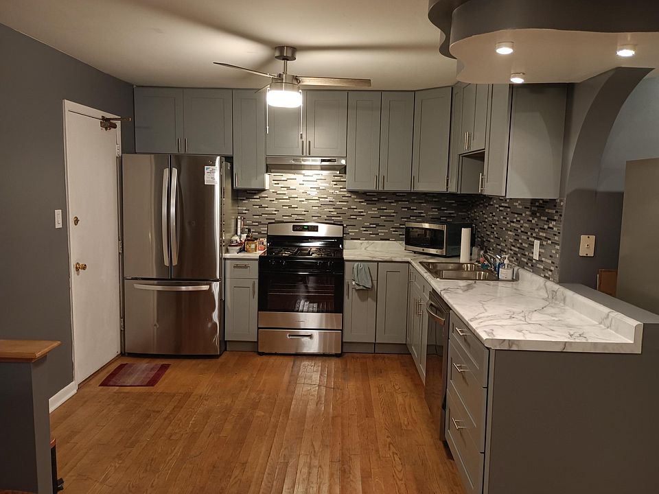 1st image of 8912 Steven Dr