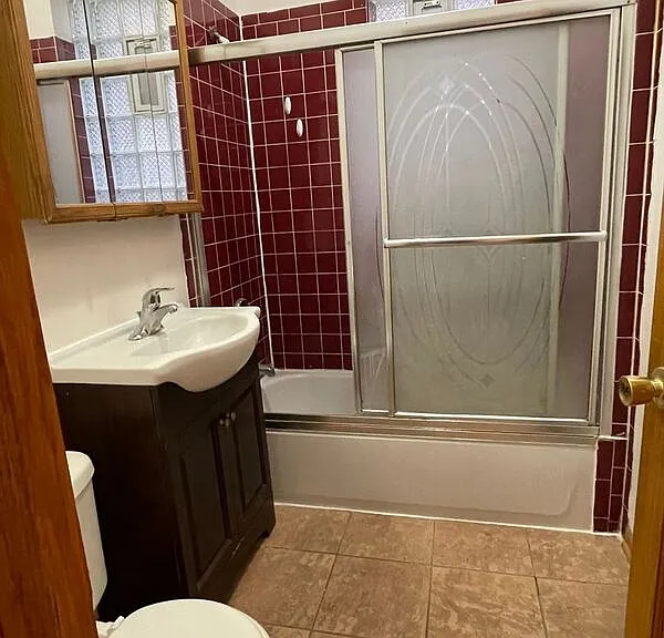 902 N California Ave #1R — Photo 5