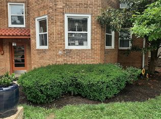 14 E 50th #1e St, Kansas City, MO 64112
