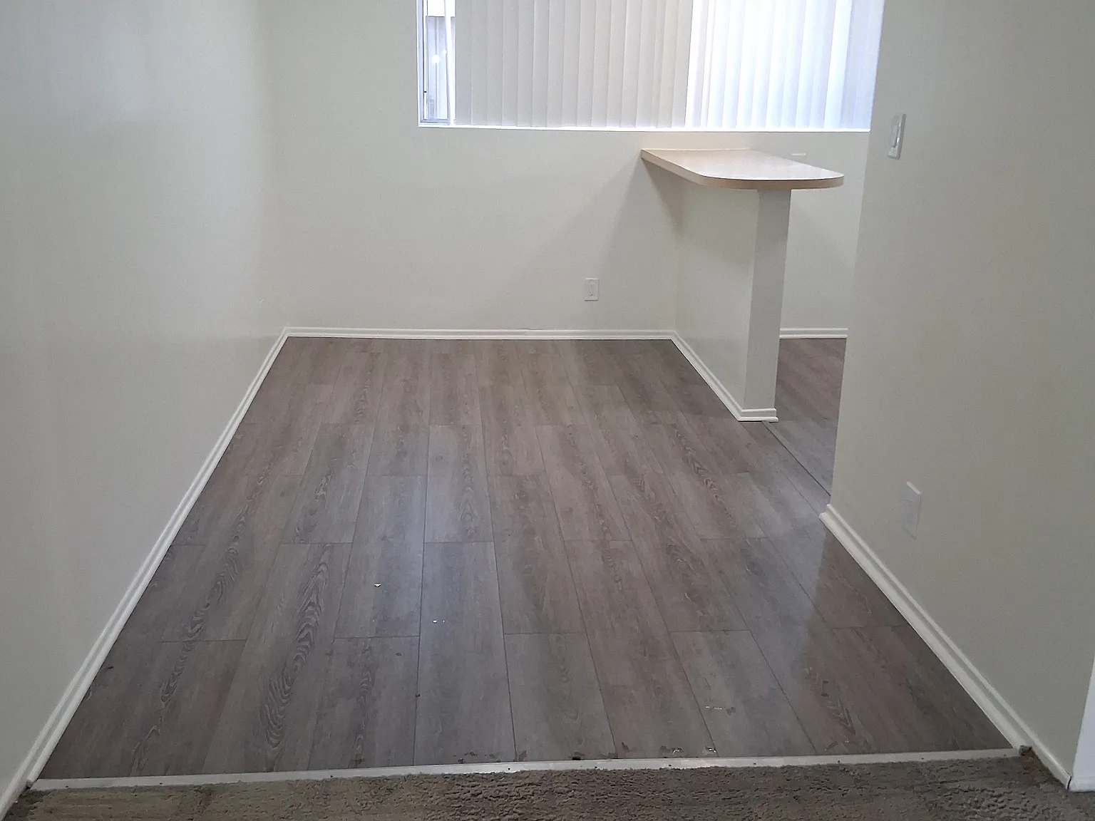 2 bed, 880 sqft, $2,400 — Photo 4