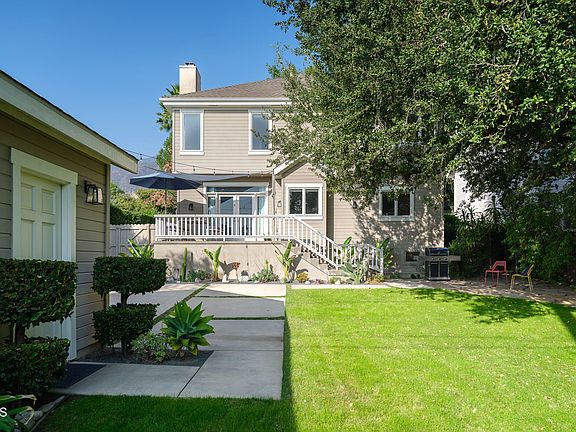 5th image of 430 Fairview Ave