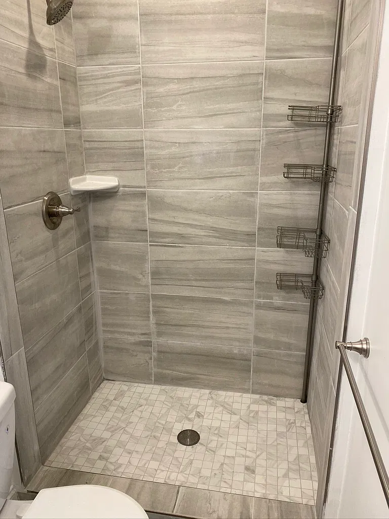 1 bed, 100 sqft, $865 — Photo 2