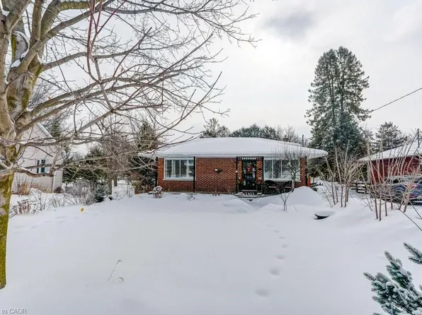 144 Canterbury St, Ingersoll, ON N5C 1C8