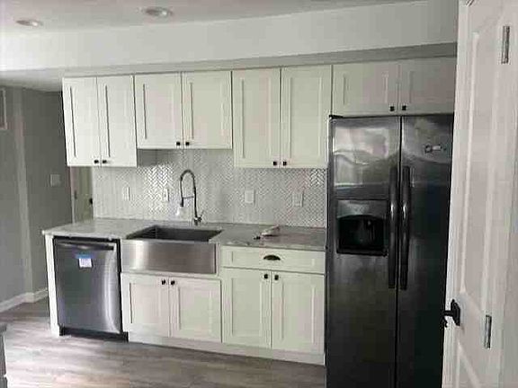 4th image of 5539 B St SE