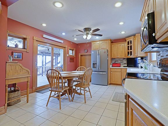 3rd image of 208 Creel Ridge Rd