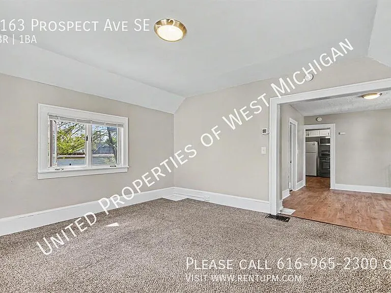 1163 Prospect Ave SE #2 — Photo 8