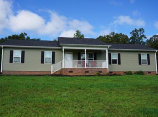 605 S Green River Rd, Cowpens, SC 29330