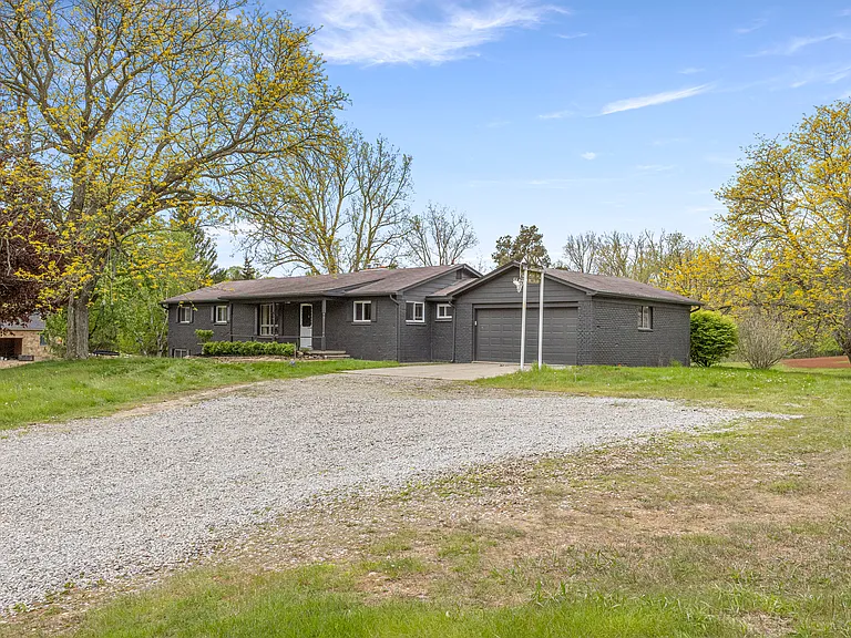 20325 Westview Dr — Photo 47