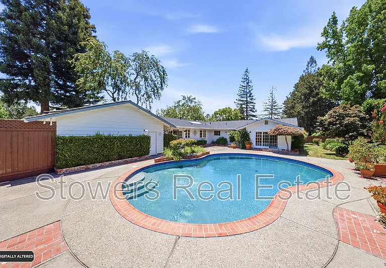 31 Mott Dr — Photo 59