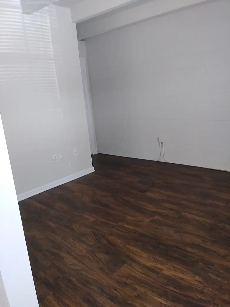 Studio, $1,018 — Photo 3