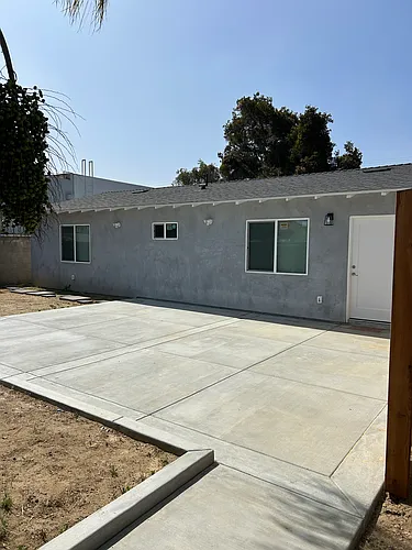 1063 18th St Photo 1
