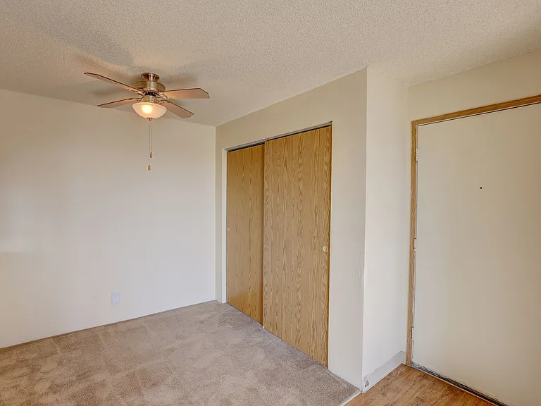 Americana Lakewood Apartments — Photo 24