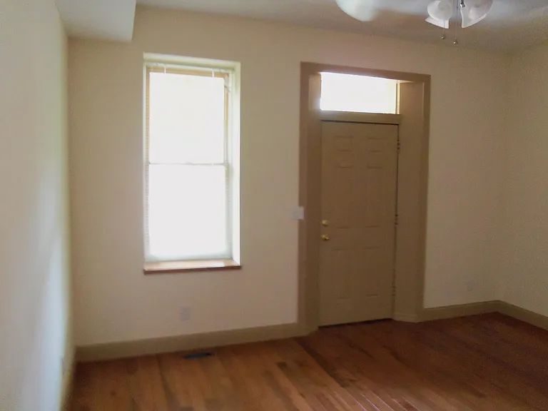 623 Holly Hills Ave #2 — Photo 4