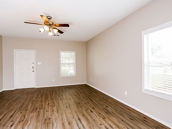 5th image of 17115 Marlin Spike Way