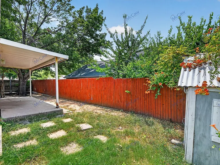 7001 Bentley Ave — Photo 26
